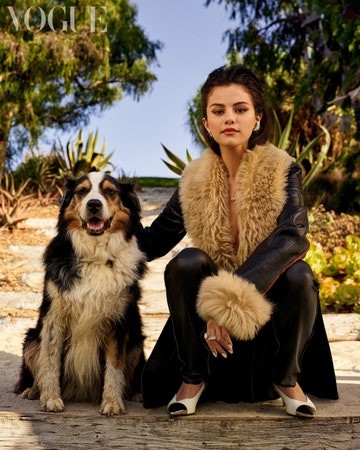 Ngắm sắc vóc trẻ đẹp của mỹ nhân độc thân quyến rũ Selena Gomez - ảnh 6