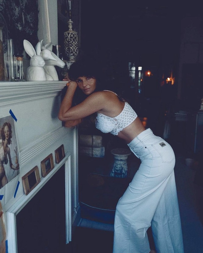 Cựu thiên thần nội y 52 tuổi Helena Christensen ngày càng nóng bỏng - ảnh 4