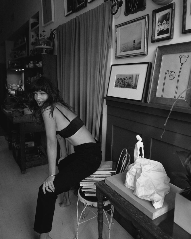 Cựu thiên thần nội y 52 tuổi Helena Christensen ngày càng nóng bỏng - ảnh 8