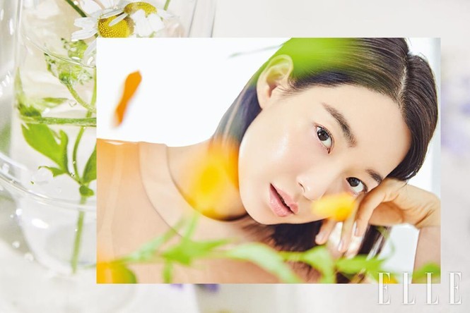 'Hồ ly 9 đuôi' Shin Min Ah đẹp xuất sắc đón Giáng sinh - ảnh 18