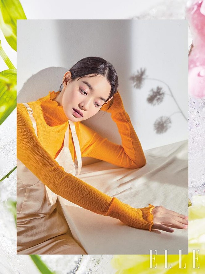 'Hồ ly 9 đuôi' Shin Min Ah đẹp xuất sắc đón Giáng sinh - ảnh 16