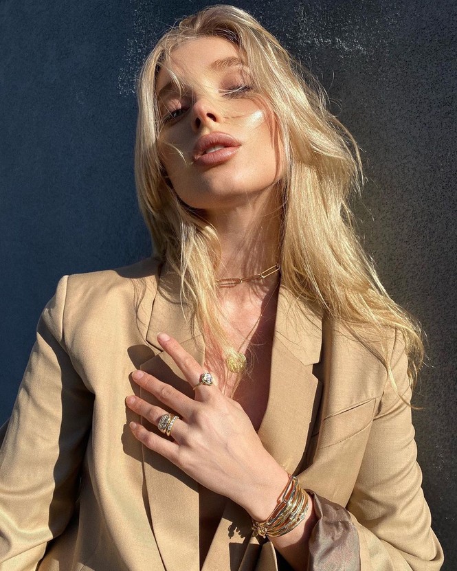 'Búp bê Thụy Điển' Elsa Hosk mang bầu lớn vẫn quá đỗi gợi cảm - ảnh 10