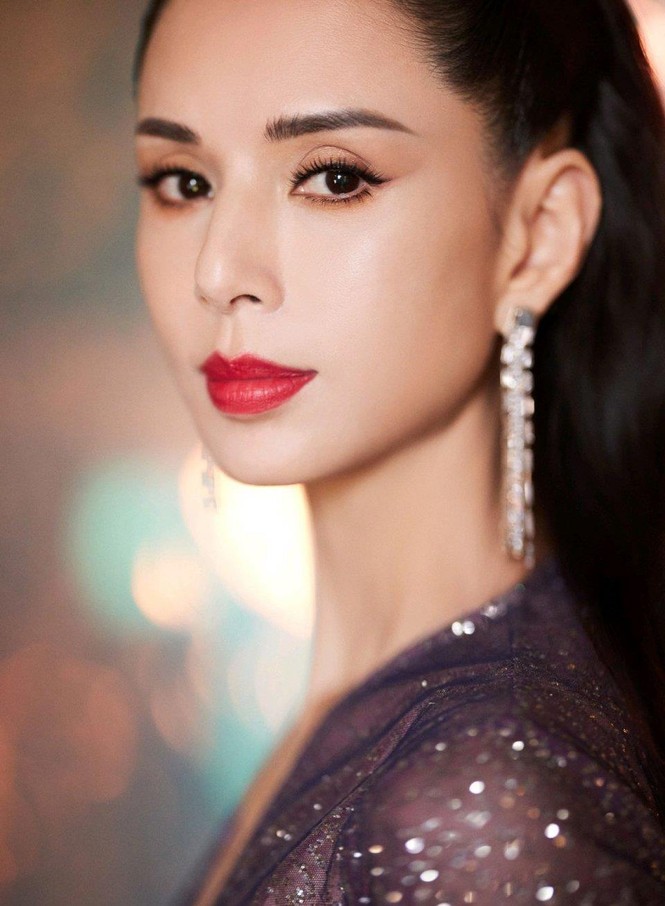 'Tiểu Long Nữ' Lý Nhược Đồng trẻ mãi không già ở tuổi 54 - ảnh 15