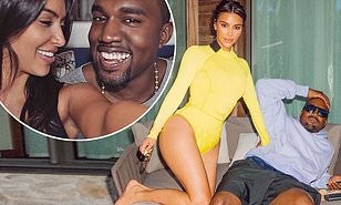 Kim Kardashian thả dáng 'đồng hồ cát' với bodysuit ánh kim - ảnh 11