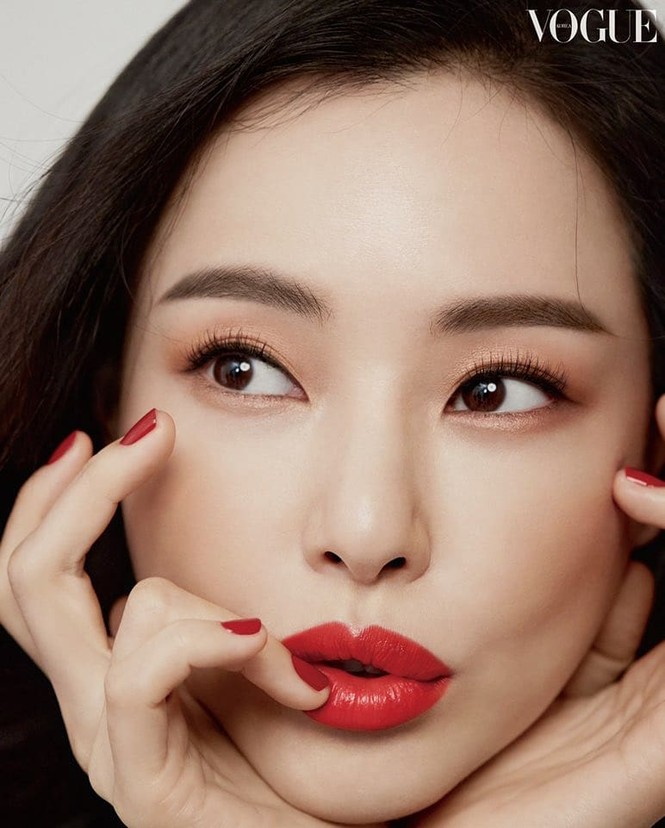 Hoa hậu đẹp nhất Hàn Quốc Honey Lee U40 vẫn độc thân quyến rũ - ảnh 6