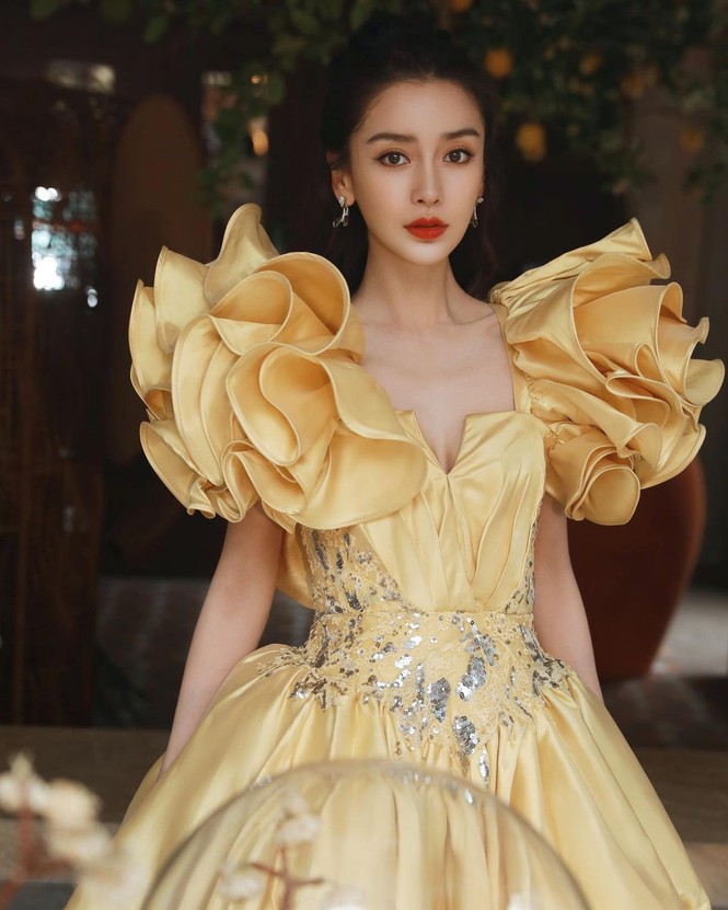 Angelababy phớt lờ Huỳnh Hiểu Minh, vợ chồng mà như hai người xa lạ - ảnh 11