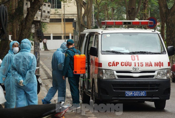 covid-19, hà nội, nhiễm bệnh, cách ly, công bố dịch, chủ tịch hà nội, thương mại điện tử, grdp, phát triển, bạch mai, test nhanh, 115, hà nội, trung tâm cấp cứu - ảnh 1
