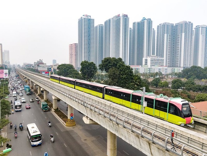Lộ diện tàu metro Nhổn - ga Hà Nội lăn bánh - ảnh 7