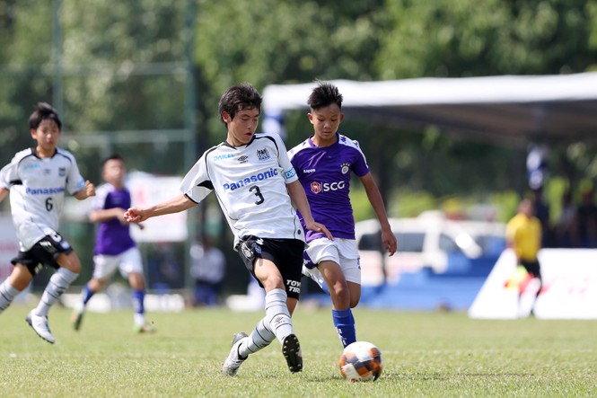 Khởi tranh Giải bóng đá thiếu niên quốc tế U13 Việt Nam - Nhật Bản - ảnh 1