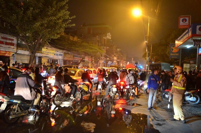 Cháy lớn tại 199 Minh Khai, Hà Nội - ảnh 5