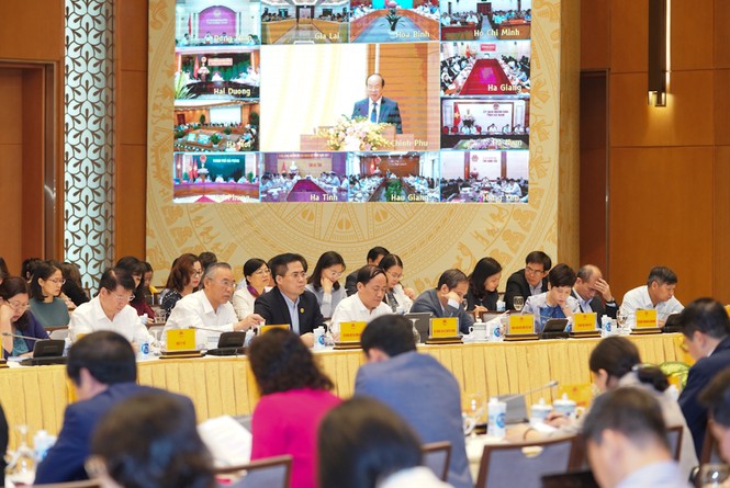 Thủ tướng: Chống lợi ích nhóm, tham nhũng trong xây dựng chính sách - ảnh 2