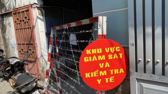 Cách ly 53 cán bộ nhân viên bệnh viện huyện Bình Chánh đi đám tang - ảnh 1