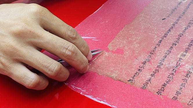 Đột nhập 'bệnh viện giấy' của chàng trai quê miền Trung - ảnh 9
