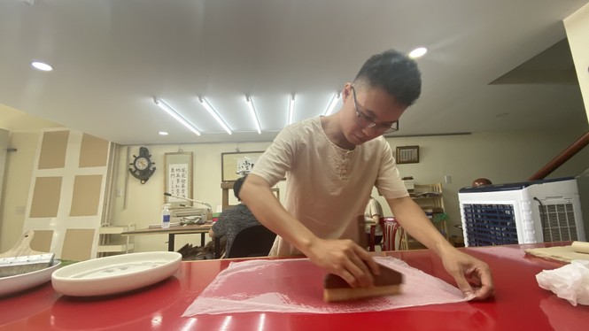 Đột nhập 'bệnh viện giấy' của chàng trai quê miền Trung - ảnh 5