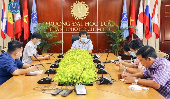 Đón sinh viên trở lại trường - ảnh 1