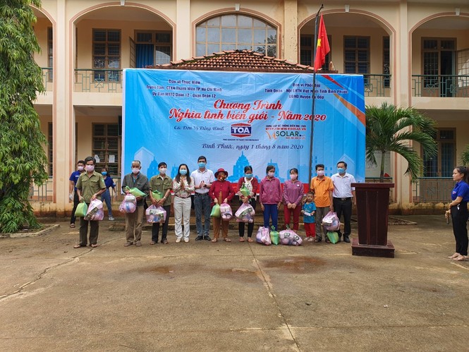 “Nghĩa tình biên giới” năm 2020 - ảnh 2