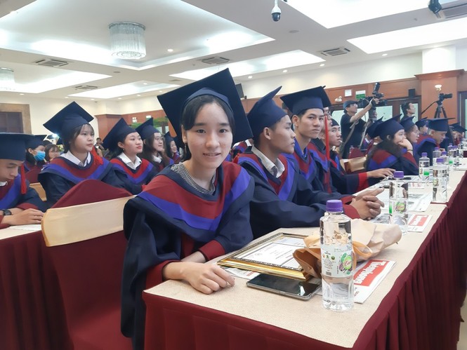 Nâng bước thủ khoa 2020 - ảnh 6