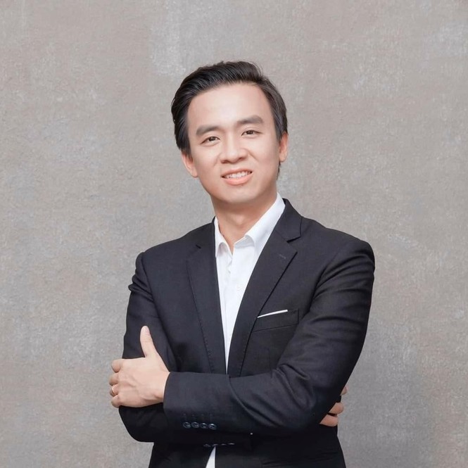 Tạ Minh Tuấn - ảnh 1