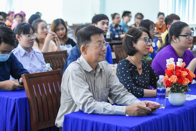 Học bằng sân khấu - ảnh 6
