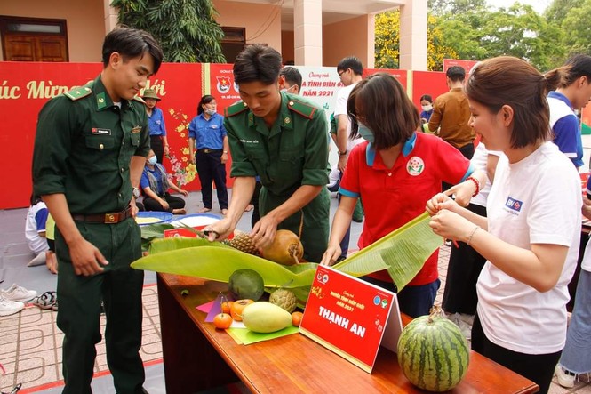 Nghĩa tình biên giới năm 2021 - ảnh 11