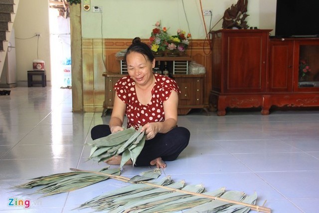 Những nghề kiếm tiền tỉ khó tin ở Hà Nội - ảnh 1