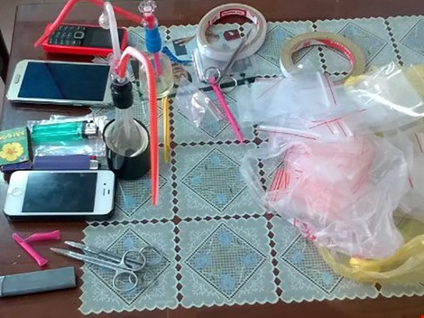 Bắt nhóm lôi kéo học sinh cấp 3 mua bán, sử dụng ma túy - ảnh 1