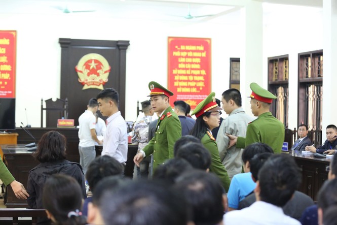 An ninh thắt chặt trong phiên phúc thẩm vụ đánh bạc nghìn tỷ - ảnh 7