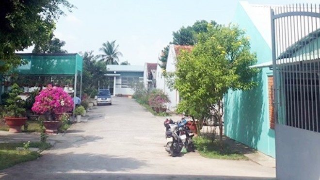 Hơn 100 học viên cai nghiện tràn ra đường - ảnh 1