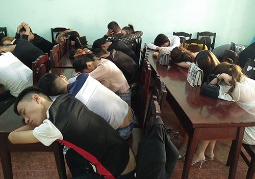 Giám đốc Công an Đồng Nai dẫn 'quân' đột kích quán bar trong khách sạn 5 sao - ảnh 2