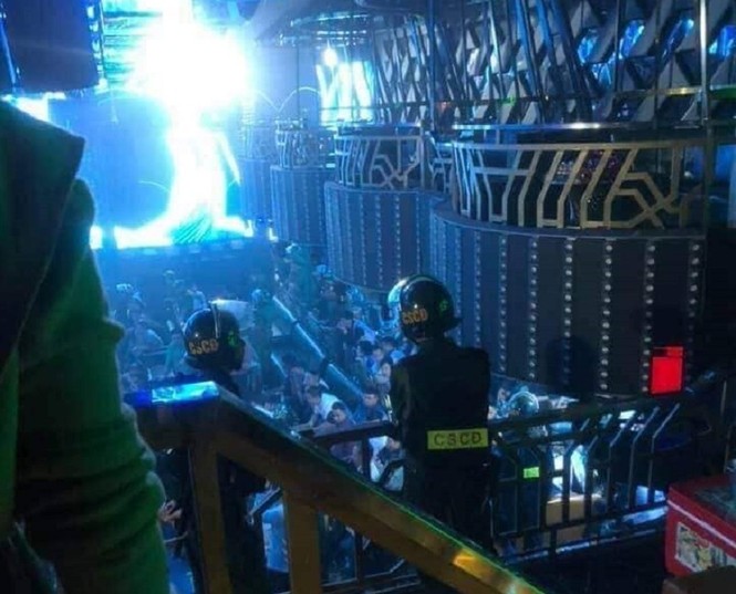 Giám đốc Công an Đồng Nai dẫn 'quân' đột kích quán bar trong khách sạn 5 sao - ảnh 1