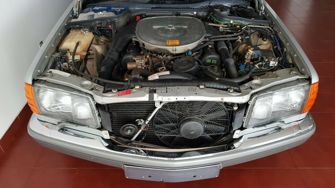 Xe Mercedes 33 năm tuổi còn 'mới cứng' định giá gần 4 tỷ đồng - ảnh 2