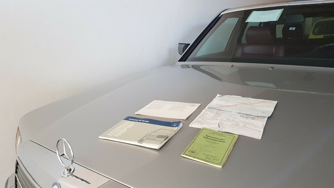 Xe Mercedes 33 năm tuổi còn 'mới cứng' định giá gần 4 tỷ đồng - ảnh 3