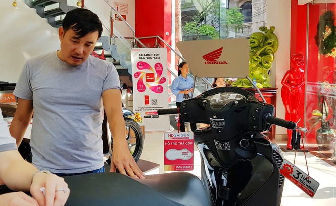 Đại lý hét giá Honda SH chênh gần 30 triệu đồng - ảnh 1