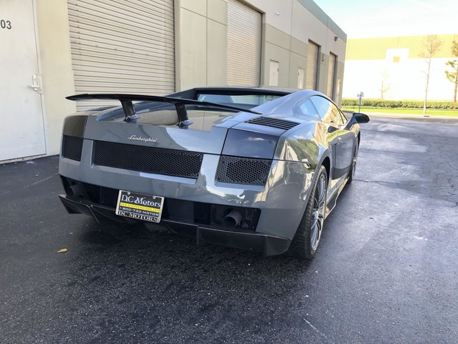 Siêu xe Lamborghini Gallardo Superleggera 2008 được đấu giá 1,8 tỷ đồng - ảnh 5