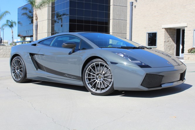 Siêu xe Lamborghini Gallardo Superleggera 2008 được đấu giá 1,8 tỷ đồng - ảnh 1