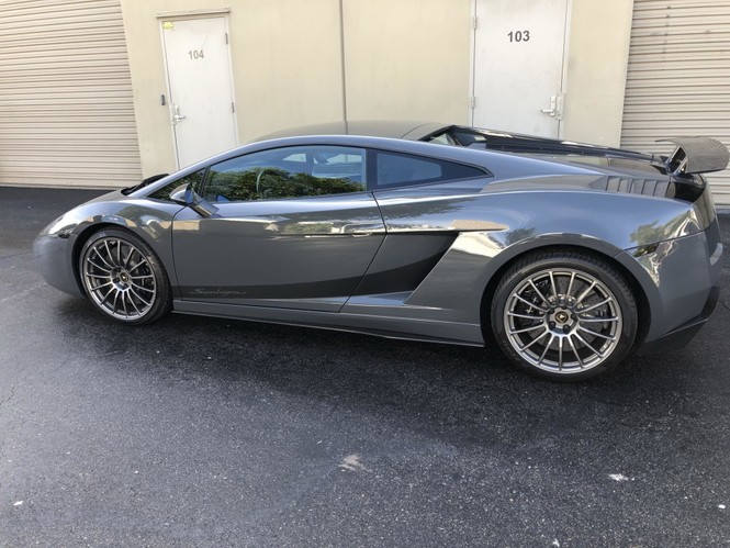 Siêu xe Lamborghini Gallardo Superleggera 2008 được đấu giá 1,8 tỷ đồng - ảnh 4