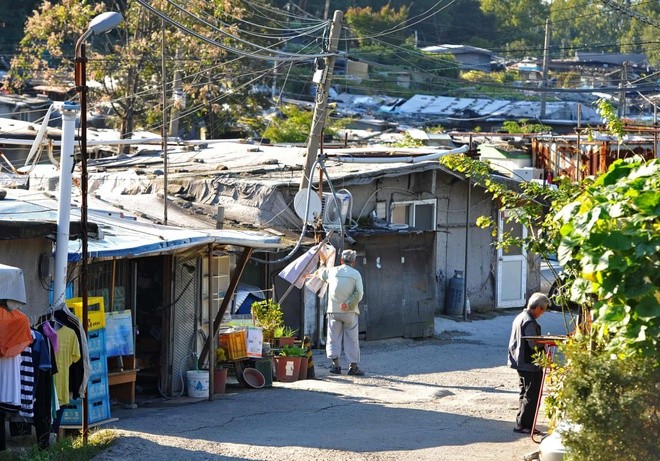 Khu ổ chuột quay 'Ký sinh trùng' từng khiến thế giới sốc về Hàn Quốc - ảnh 2