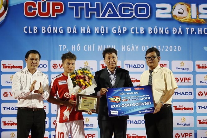 Khoảnh khắc Hà Nội FC nhận Siêu cúp Quốc gia - ảnh 9