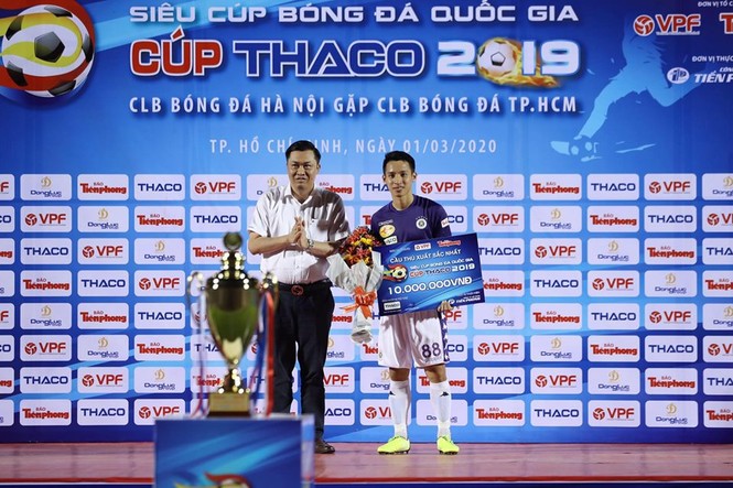 Khoảnh khắc Hà Nội FC nhận Siêu cúp Quốc gia - ảnh 10
