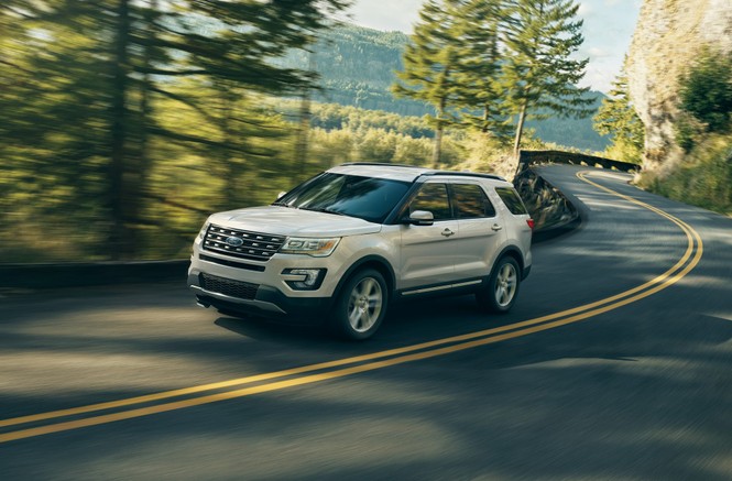 Triệu hồi 375.200 chiếc Ford Explorer tại Bắc Mỹ - ảnh 1