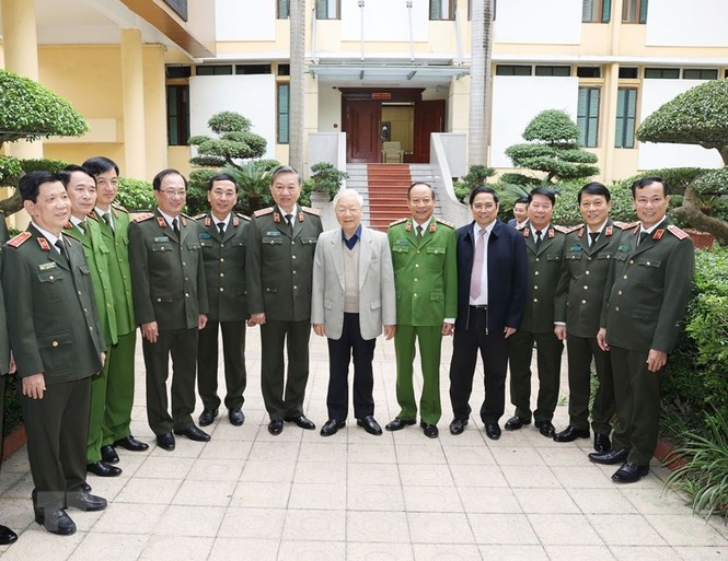 TBT, Chủ tịch nước dự Hội nghị đánh giá kết quả công tác của Đảng ủy Công an TW - ảnh 9