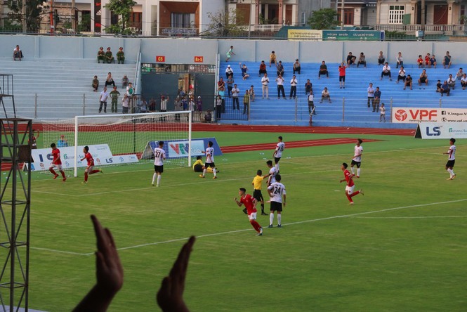 Hồng Lĩnh Hà Tĩnh đăng quang chức vô địch Giải hạng nhất quốc gia 2019 - ảnh 3