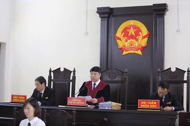 Khá 'bảnh' nhận 10 năm 6 tháng tù, hứa sẽ thành công dân có ích - ảnh 2