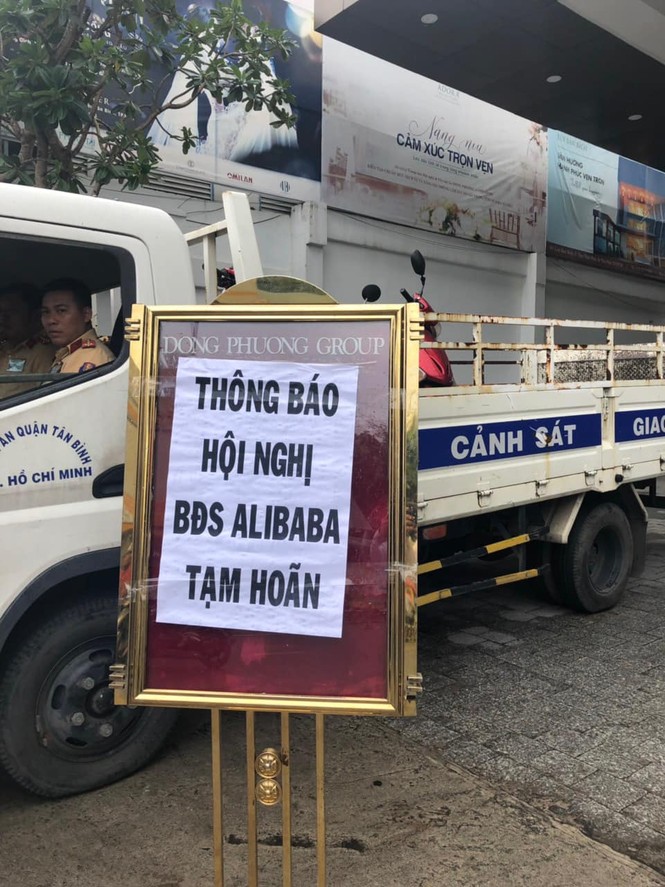 Hàng loạt ca sĩ bức xúc vì địa ốc Alibaba cho làm khách mời... bất đắc dĩ - ảnh 4