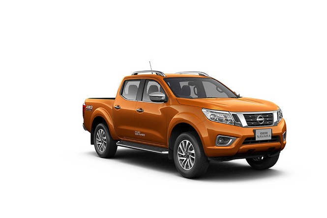 Lô xe Nissan phơi mưa nắng ở cảng Tân Vũ, hãng xe nói gì? - ảnh 2