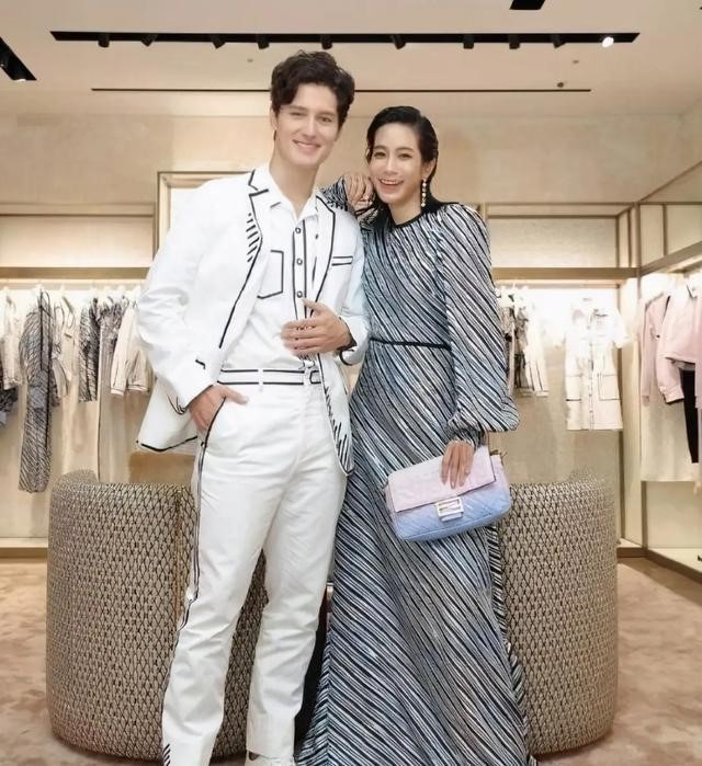Rò rỉ hình ảnh con trai của ca thần Châu Hoa Kiện khiến triệu trái tim thiếu nữ thổn thức - ảnh 5