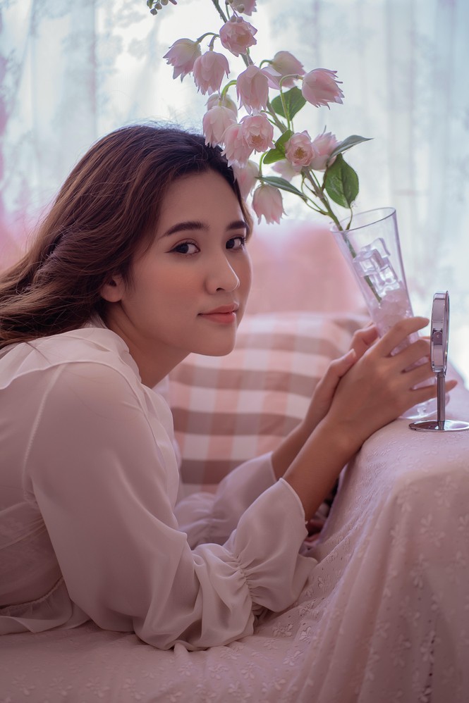 Diệu Linh – cô mẫu ảnh đam mê hội họa và ước mơ trở thành giảng viên mỹ thuật - ảnh 4