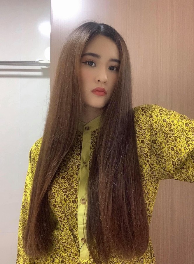 Diệu Linh – cô mẫu ảnh đam mê hội họa và ước mơ trở thành giảng viên mỹ thuật - ảnh 9