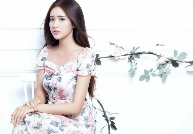 Diệu Linh – cô mẫu ảnh đam mê hội họa và ước mơ trở thành giảng viên mỹ thuật - ảnh 8