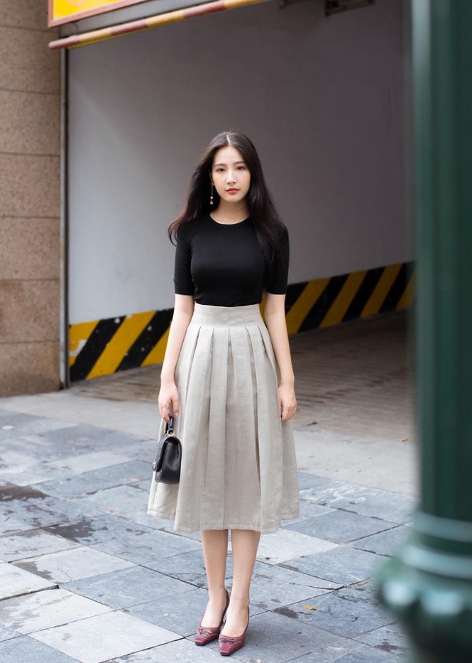 Nữ sinh ngành truyền thông thành thạo 3 ngoại ngữ, gây sốt với vẻ đẹp “thần tiên tỷ tỷ” - ảnh 9